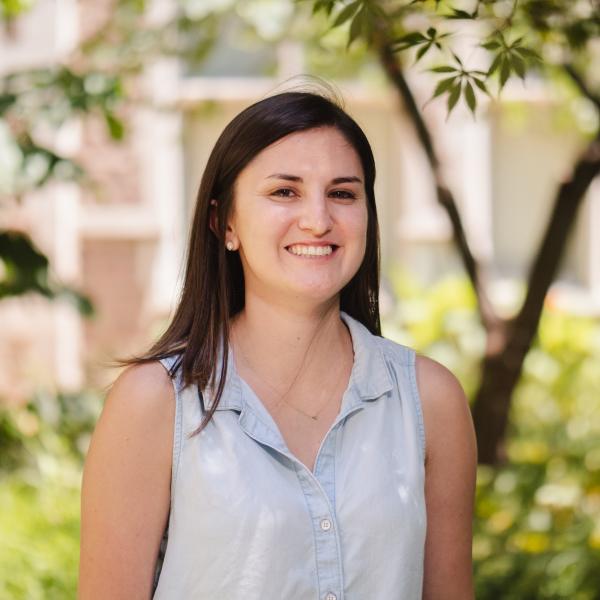 Elizabeth Mueller, graduate student in the Levin lab, wins the Nat L. Sternberg Thesis Prize.