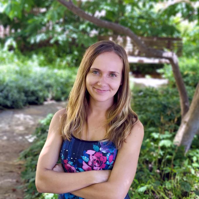 Headshot of Tina Ruedlin